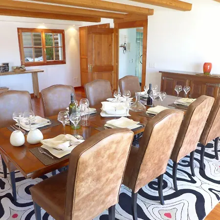 Chalet Chanson 샬레 *