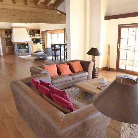 Chalet Chanson 샬레 *